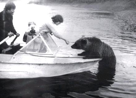 Смелых ни зверь не берет, ни мороз