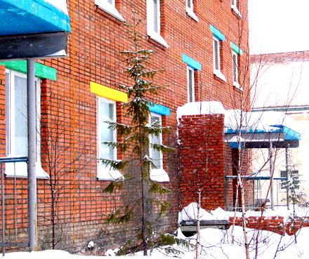 Старый поселок пока еще соседствует с новым